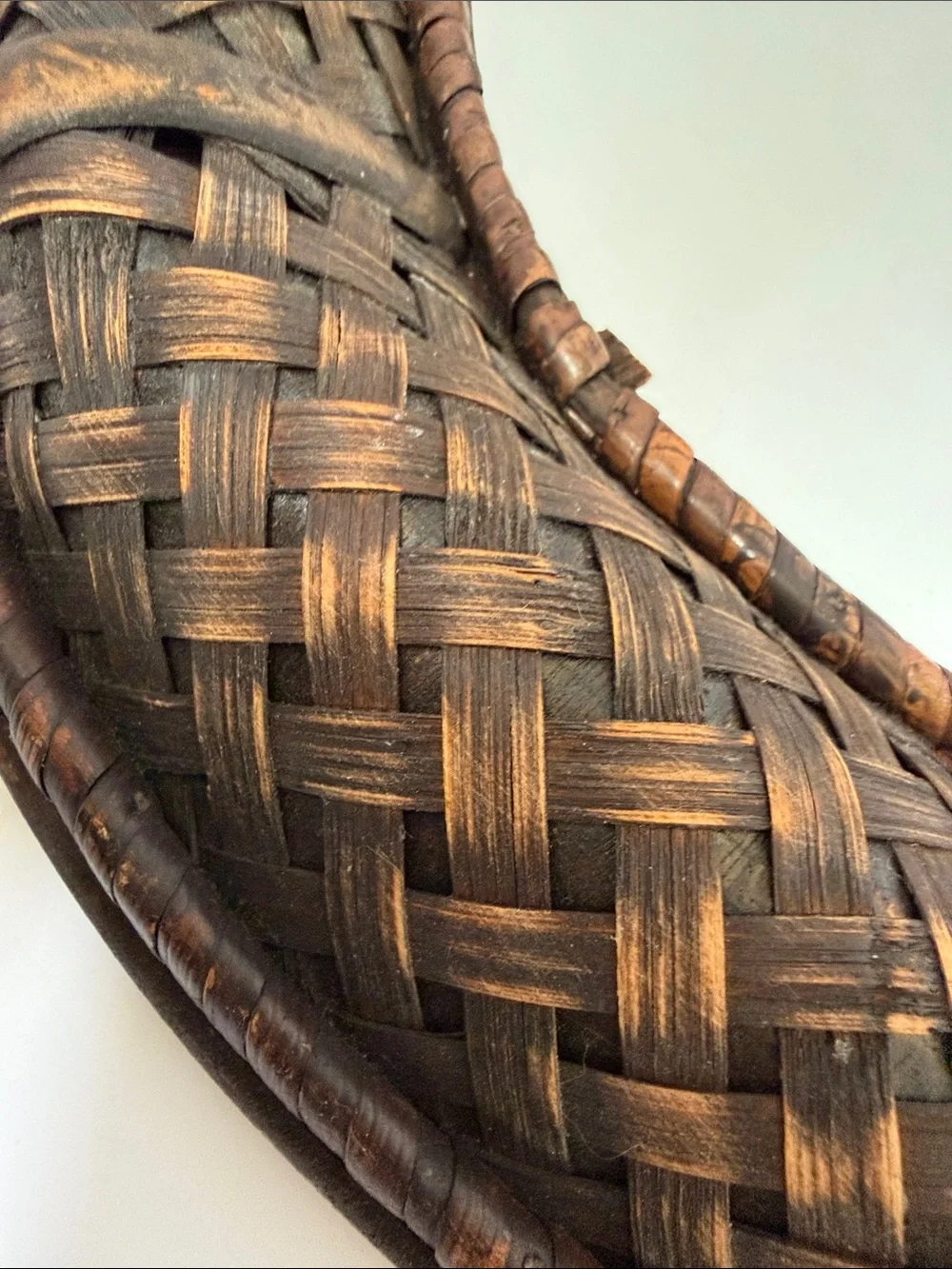 Woven Round Wall Mirror - Brown